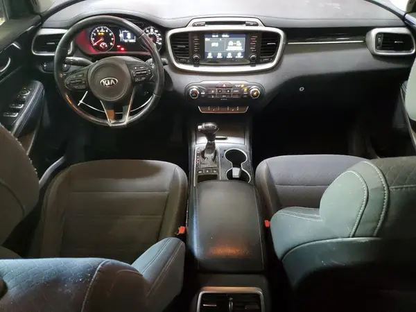 5XYPGDA35HG250740 2017 KIA SORENTO - Image 8
