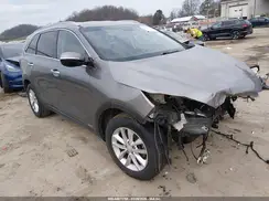 5XYPGDA35HG260281 2017 KIA SORENTO