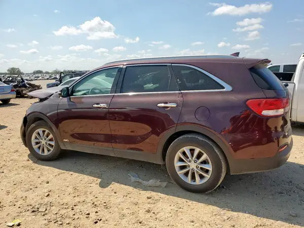 5XYPGDA35HG267795 2017 KIA SORENTO - Image 2