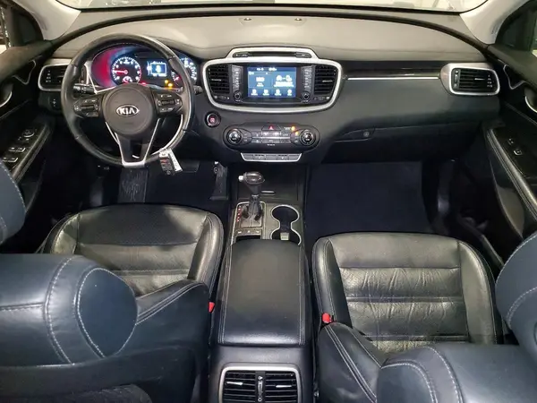 5XYPGDA35HG273032 2017 KIA SORENTO - Image 8
