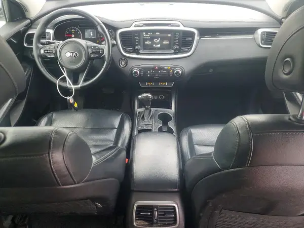 5XYPGDA35HG286279 2017 KIA SORENTO - Image 8