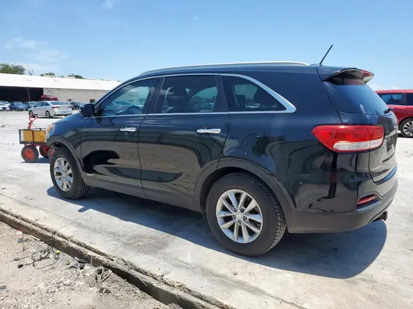 5XYPGDA35HG300553 2017 KIA SORENTO - Image 2