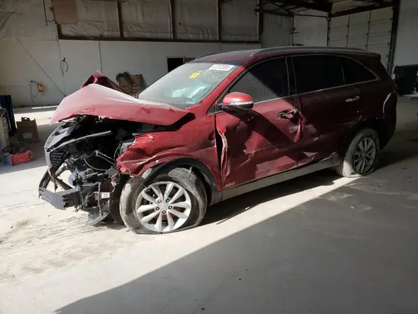 5XYPGDA35HG322875 2017 KIA SORENTO - Image 1