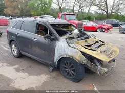 5XYPGDA35JG341271 2018 KIA SORENTO