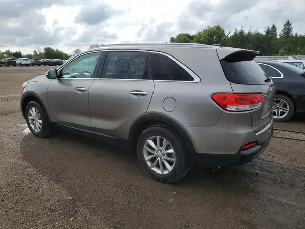5XYPGDA35JG343280 2018 KIA SORENTO - Image 2