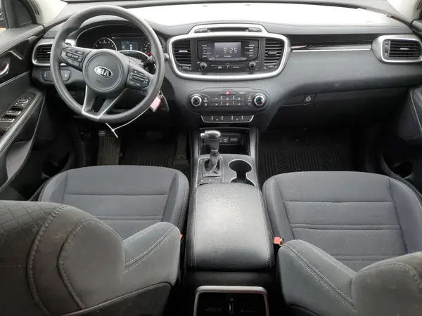 5XYPGDA35JG343280 2018 KIA SORENTO - Image 8
