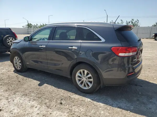 5XYPGDA35JG343778 2018 KIA SORENTO - Image 2