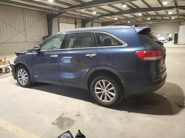 5XYPGDA35JG346244 2018 KIA SORENTO - Image 2