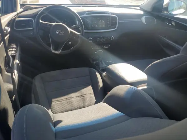 5XYPGDA35JG352089 2018 KIA SORENTO - Image 8