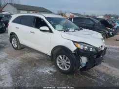 5XYPGDA35JG368387 2018 KIA SORENTO