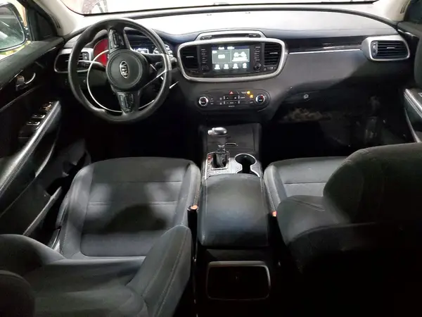 5XYPGDA35JG405020 2018 KIA SORENTO - Image 8