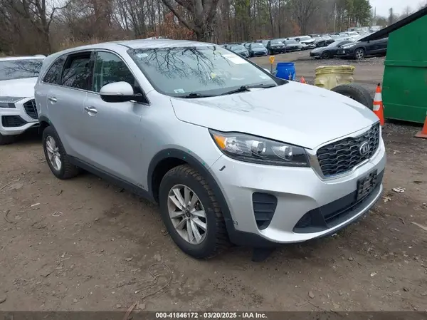 5XYPGDA35KG434373 2019 KIA SORENTO - Image 1