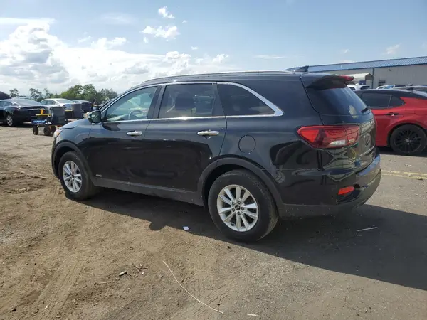 5XYPGDA35KG450640 2019 KIA SORENTO - Image 2