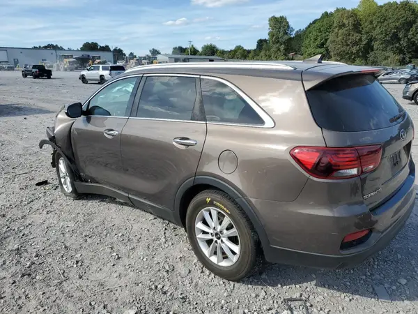 5XYPGDA35KG451836 2019 KIA SORENTO - Image 2