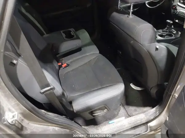 5XYPGDA35KG454610 2019 KIA SORENTO - Image 8