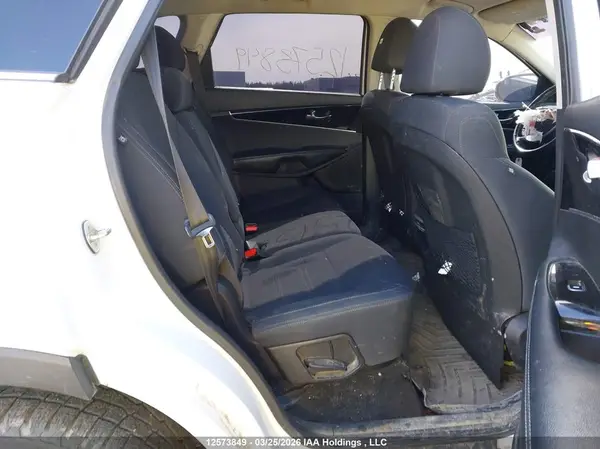 5XYPGDA35KG455398 2019 KIA SORENTO - Image 8