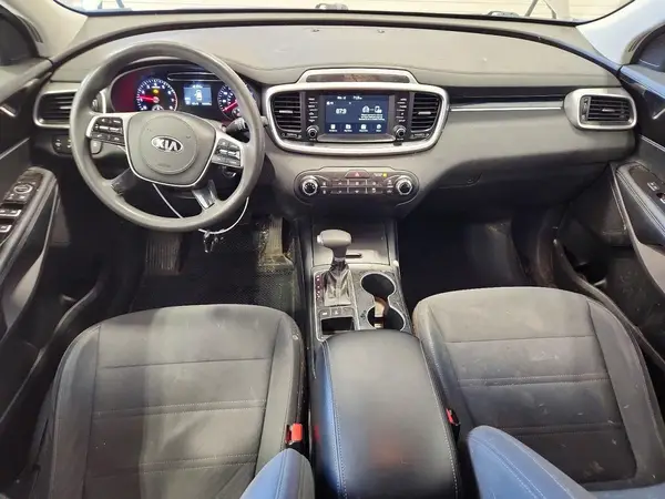 5XYPGDA35KG503837 2019 KIA SORENTO - Image 8