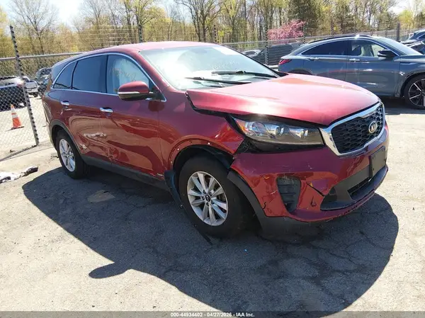 5XYPGDA35KG534571 2019 KIA SORENTO - Image 1