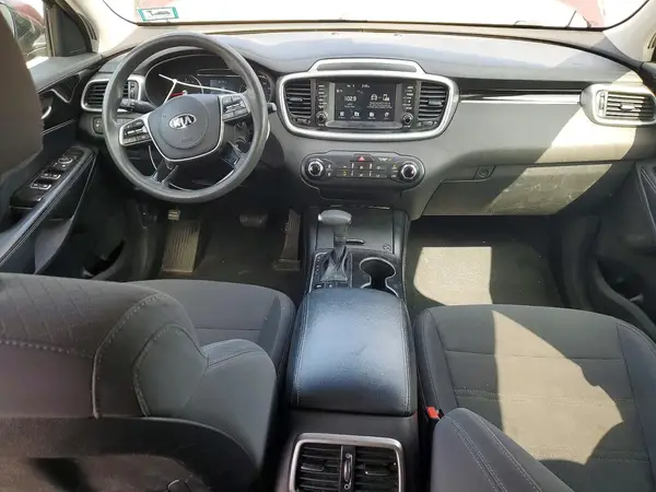 5XYPGDA35KG537910 2019 KIA SORENTO - Image 8