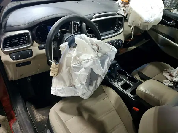 5XYPGDA35KG542413 2019 KIA SORENTO - Image 8