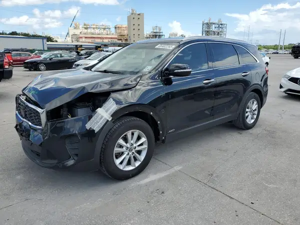 5XYPGDA35KG552973 2019 KIA SORENTO - Image 1