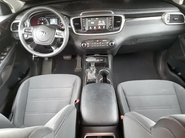 5XYPGDA35KG560135 2019 KIA SORENTO - Image 8