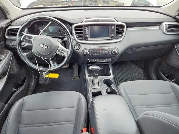 5XYPGDA35KG569515 2019 KIA SORENTO - Image 8