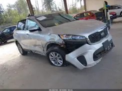 5XYPGDA35KG590140 2019 KIA SORENTO