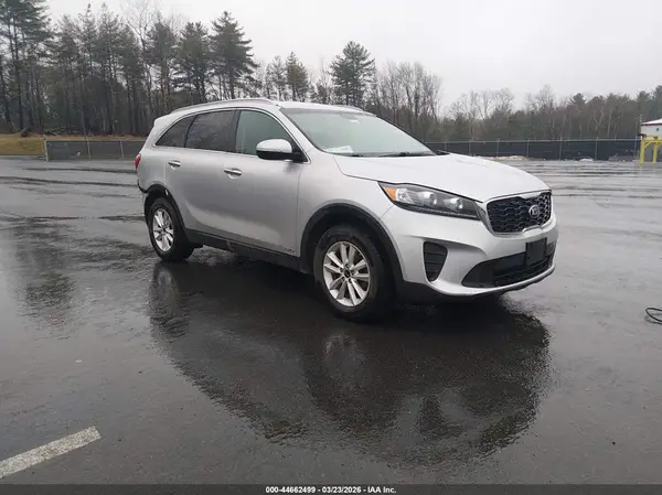 5XYPGDA35KG591336 2019 KIA SORENTO - Image 1