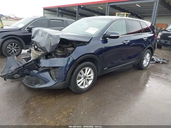 5XYPGDA35LG635577 2020 KIA SORENTO - Image 2