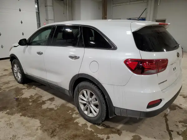 5XYPGDA35LG645445 2020 KIA SORENTO - Image 2