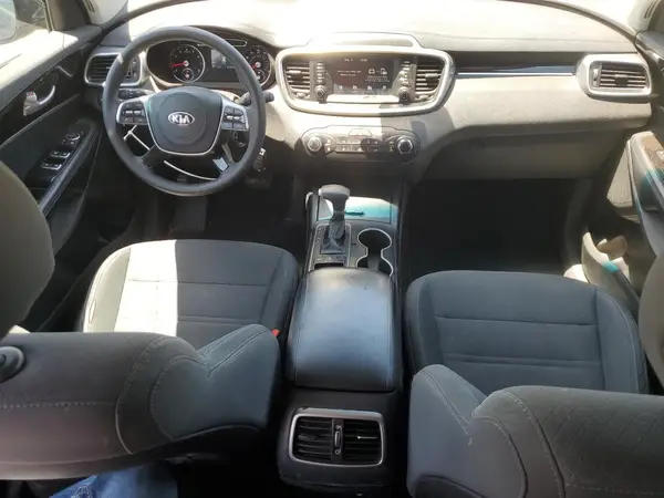 5XYPGDA35LG649298 2020 KIA SORENTO - Image 8