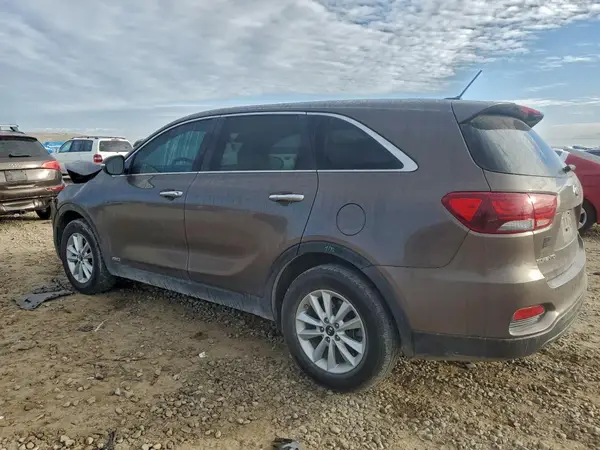 5XYPGDA35LG650581 2020 KIA SORENTO - Image 2