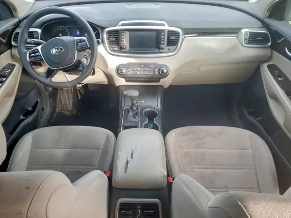 5XYPGDA35LG650581 2020 KIA SORENTO - Image 8