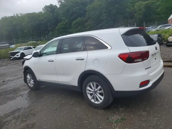 5XYPGDA35LG711136 2020 KIA SORENTO - Image 2