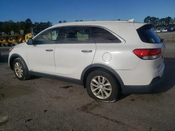 5XYPGDA36GG006786 2016 KIA SORENTO - Image 2