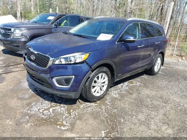 5XYPGDA36GG009087 2016 KIA SORENTO - Image 2