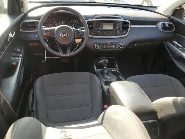 5XYPGDA36GG017318 2016 KIA SORENTO - Image 8