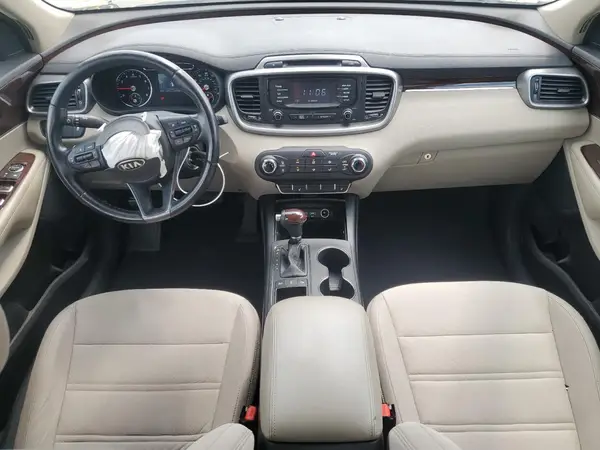 5XYPGDA36GG020638 2016 KIA SORENTO - Image 8
