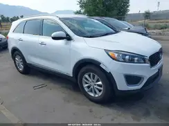 5XYPGDA36GG026004 2016 KIA SORENTO