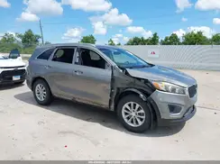 5XYPGDA36GG027928 2016 KIA SORENTO