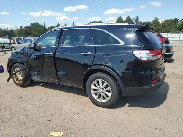 5XYPGDA36GG038492 2016 KIA SORENTO - Image 2
