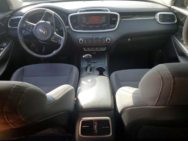 5XYPGDA36GG043613 2016 KIA SORENTO - Image 8