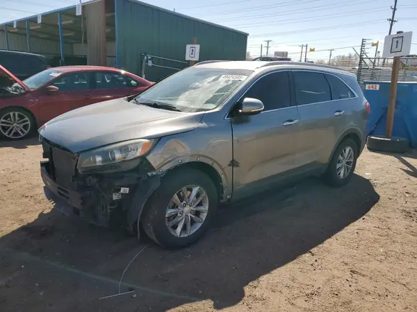 5XYPGDA36GG047239 2016 KIA SORENTO - Image 1