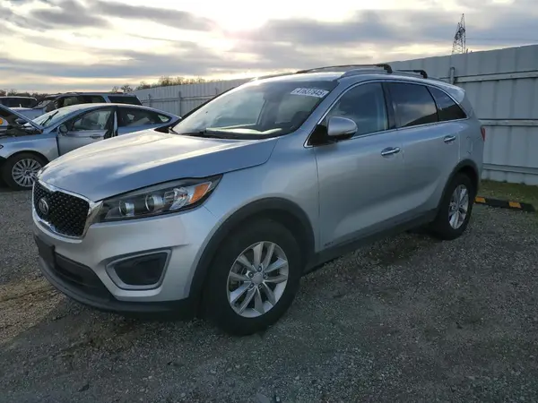 5XYPGDA36GG047628 2016 KIA SORENTO - Image 1