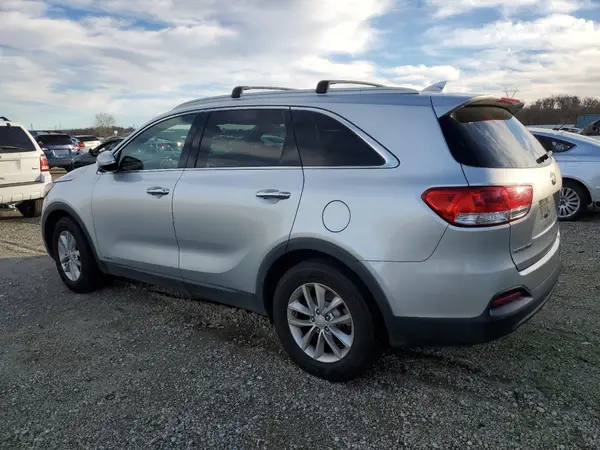 5XYPGDA36GG047628 2016 KIA SORENTO - Image 2