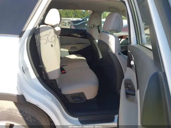 5XYPGDA36GG048407 2016 KIA SORENTO - Image 8