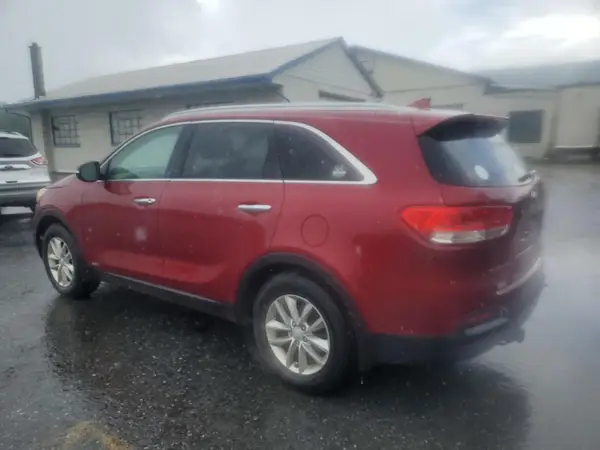 5XYPGDA36GG052411 2016 KIA SORENTO - Image 2