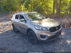 5XYPGDA36GG057785 2016 KIA SORENTO