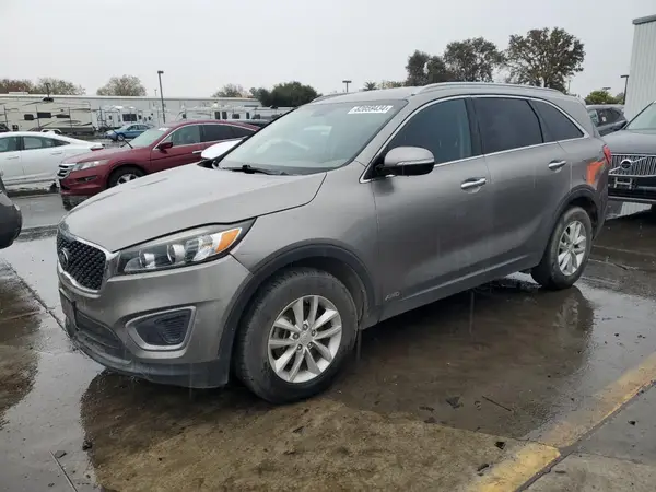 5XYPGDA36GG059956 2016 KIA SORENTO - Image 1